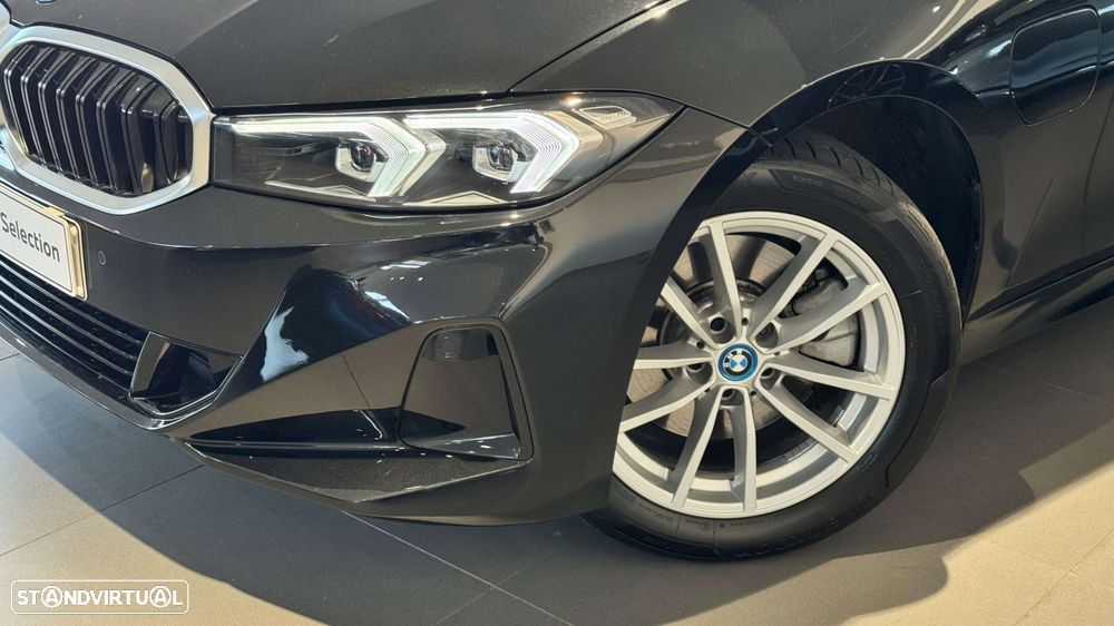 BMW 320 - 16