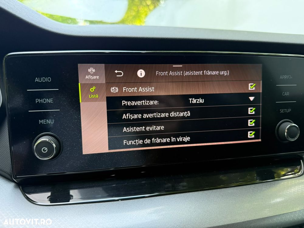Skoda Octavia 2.0 TDI DSG Ambition - 23
