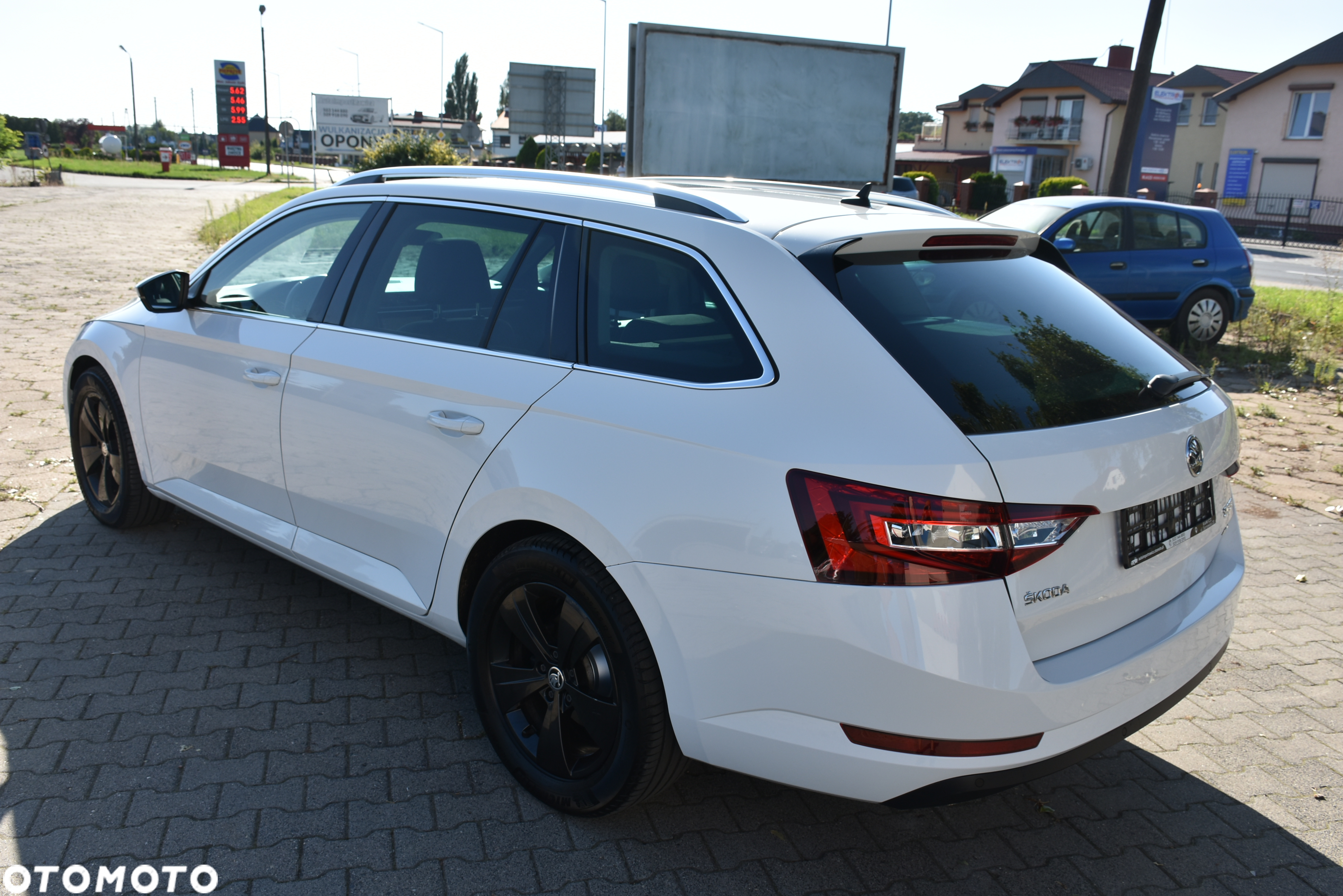 Skoda Superb 2.0 TDI 4x4 DSG Premium Edition - 5