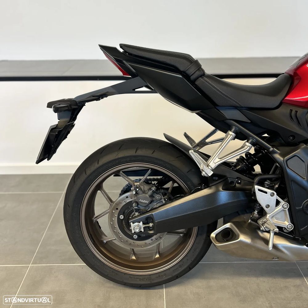 Honda CB 650R E-Clutch (35KW) - 5