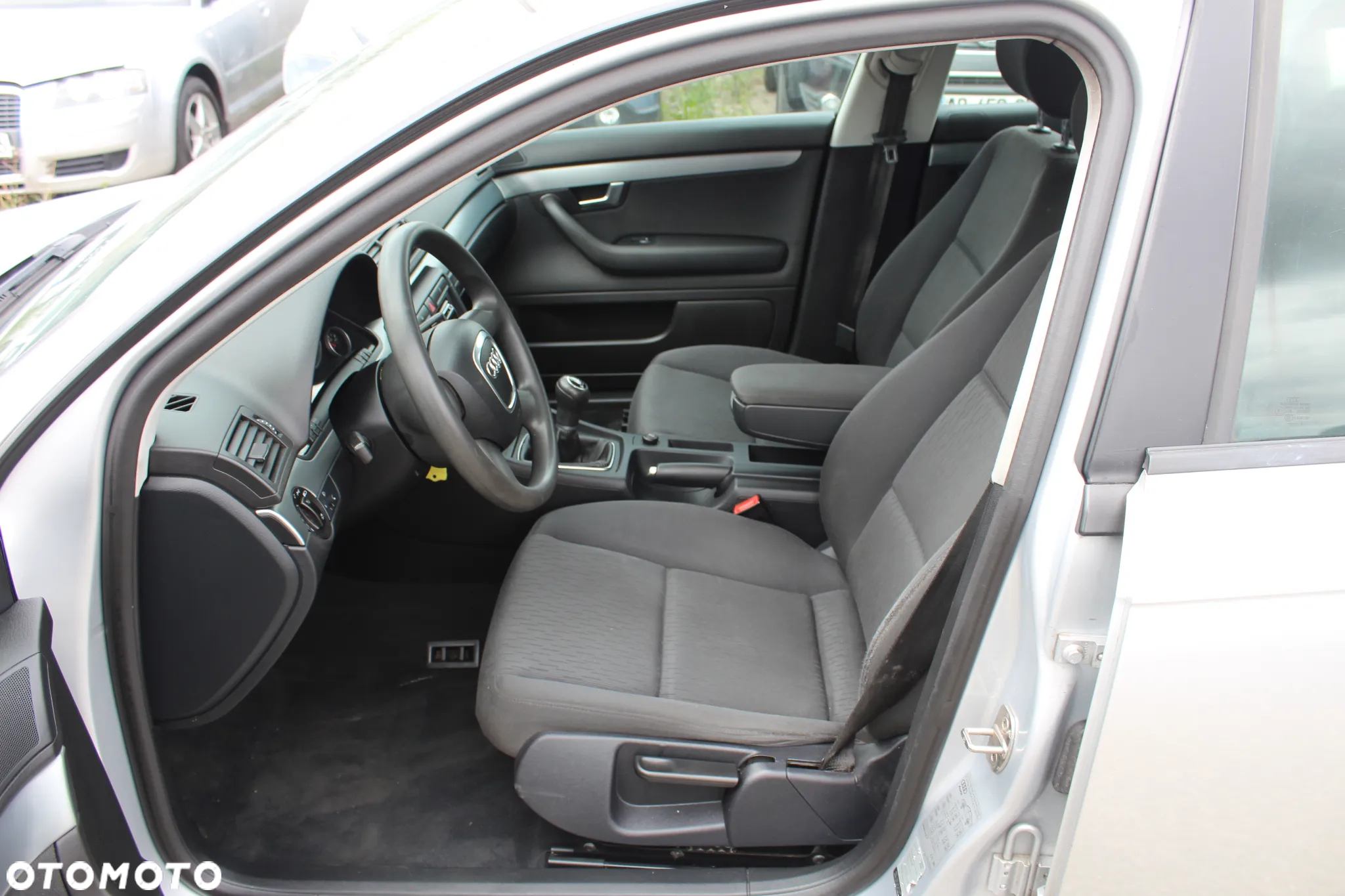 Audi A4 1.6 - 14