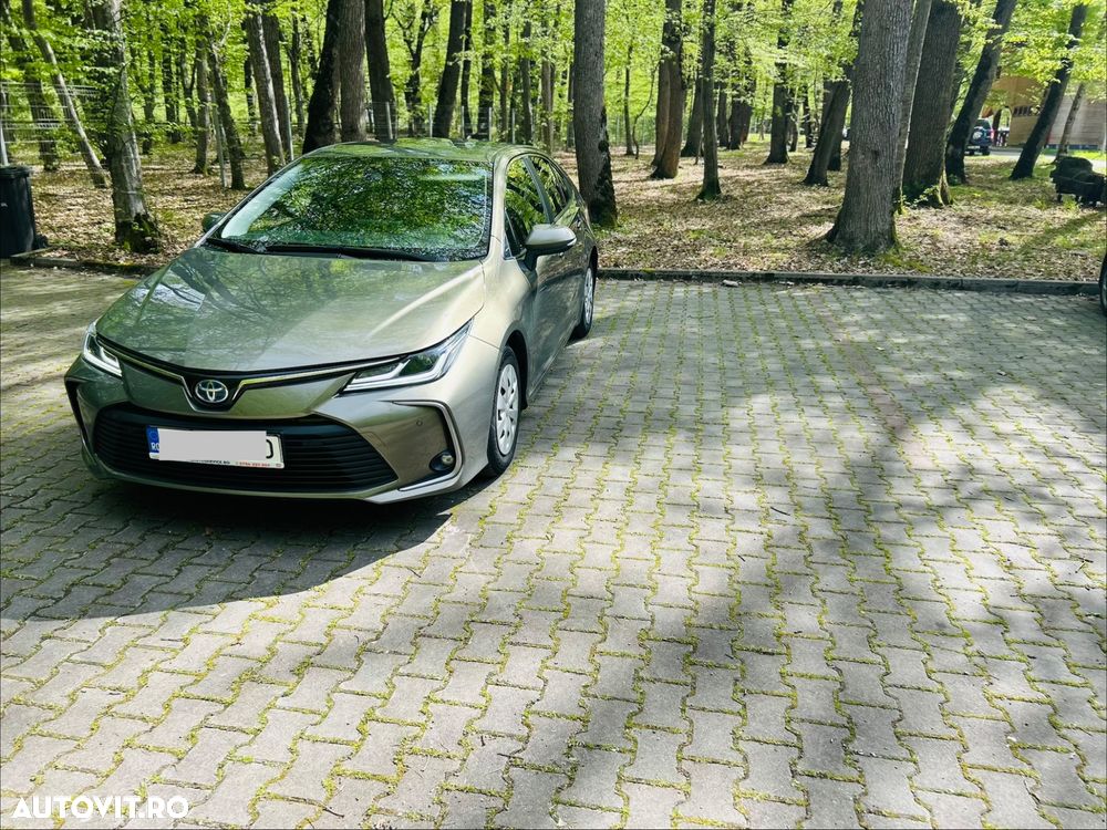 Toyota Corolla 1.8 HSD Business - 15