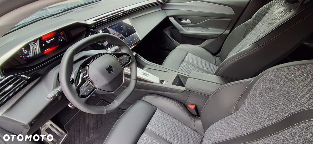 Peugeot 308 1.2 mHEV Allure S&S e-DCS6 - 13