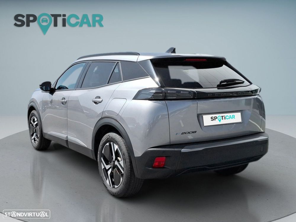 Peugeot e-2008 54 kWh Allure - 8