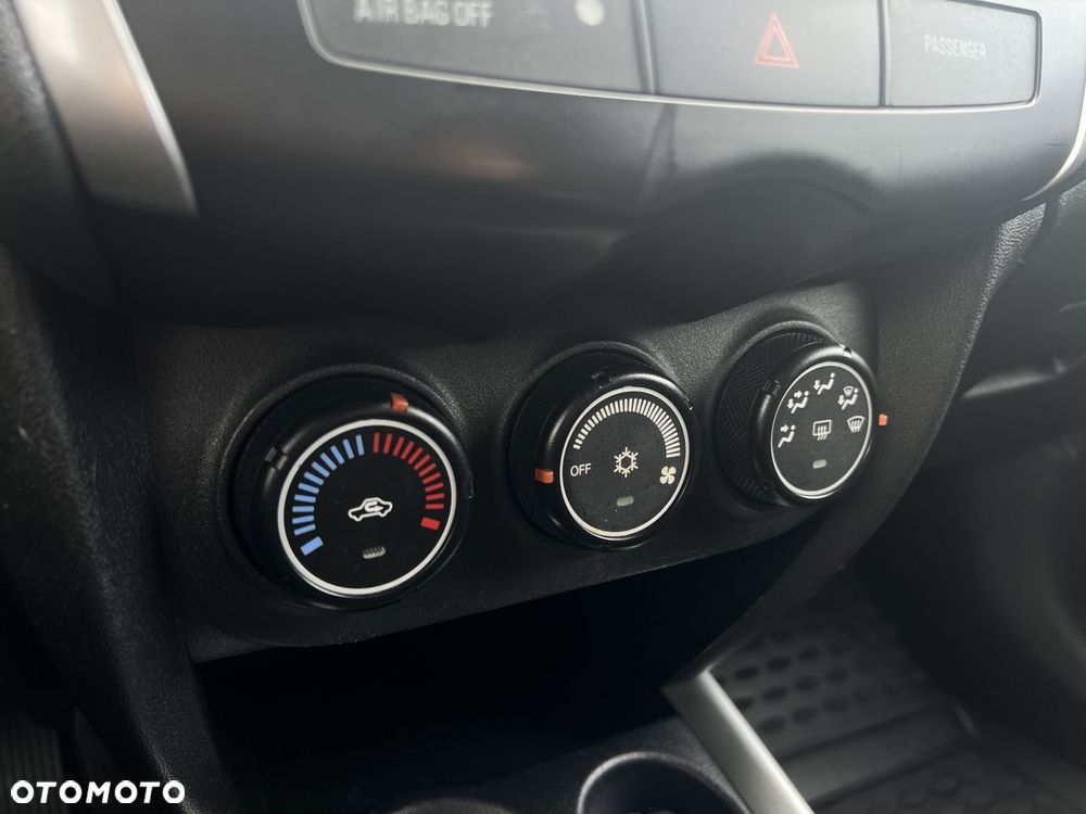 Mitsubishi ASX 1.6 Blue Sky Edition - 19