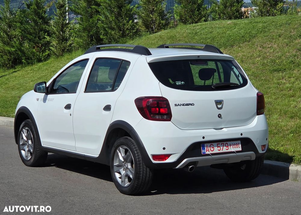 Dacia Sandero Stepway Blue dCi 95 Prestige - 10