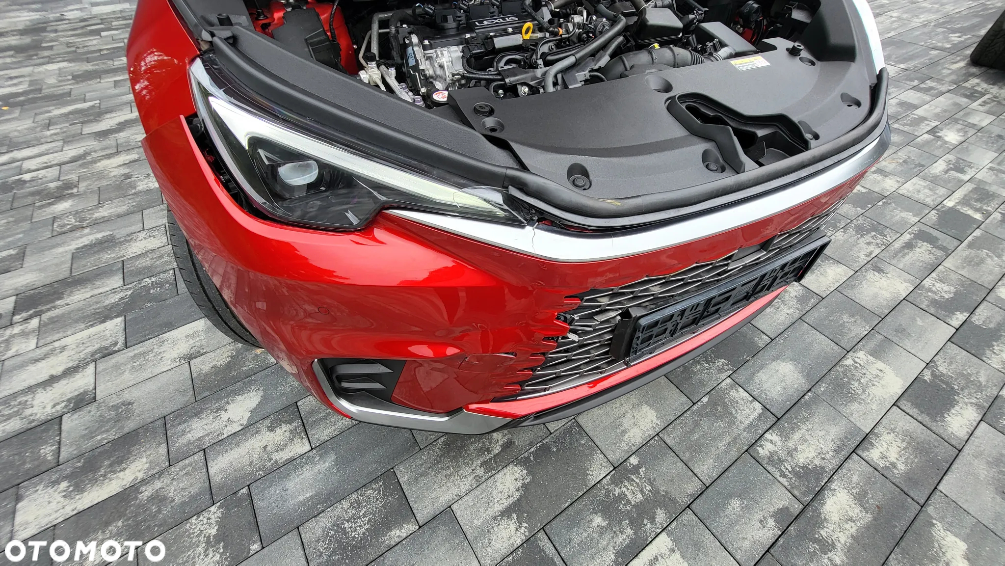 Lexus LBX 1.5 Hybrid Emotion - 28