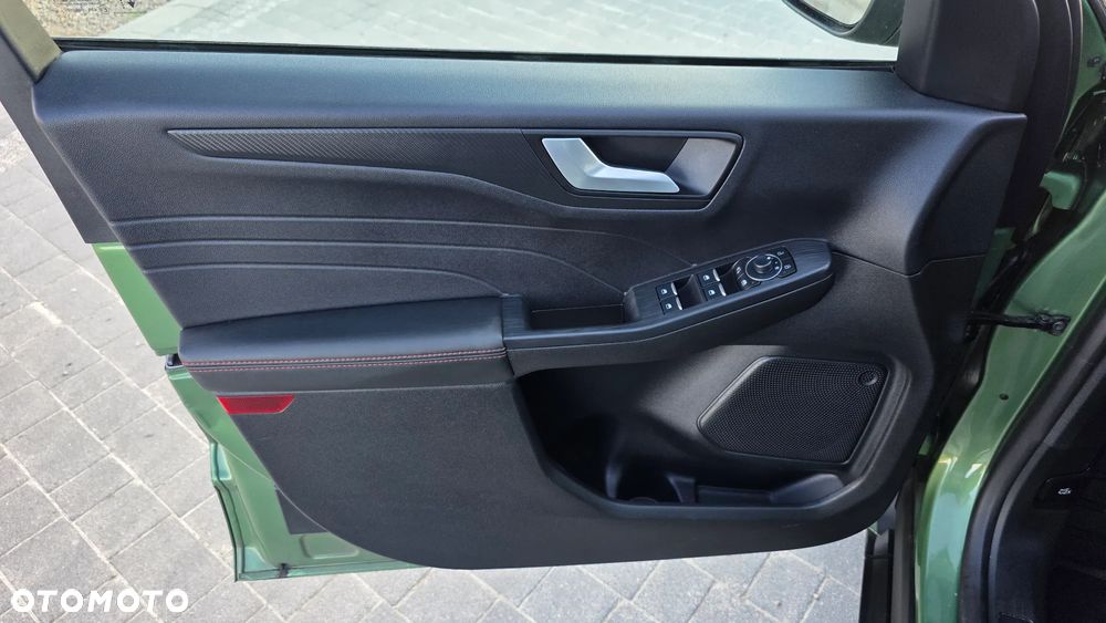 Ford Kuga 2.5 Duratec FHEV ST-LINE - 21