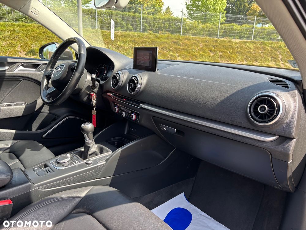 Audi A3 Limousine 1.6 TDI (clean diesel) Ambiente - 17