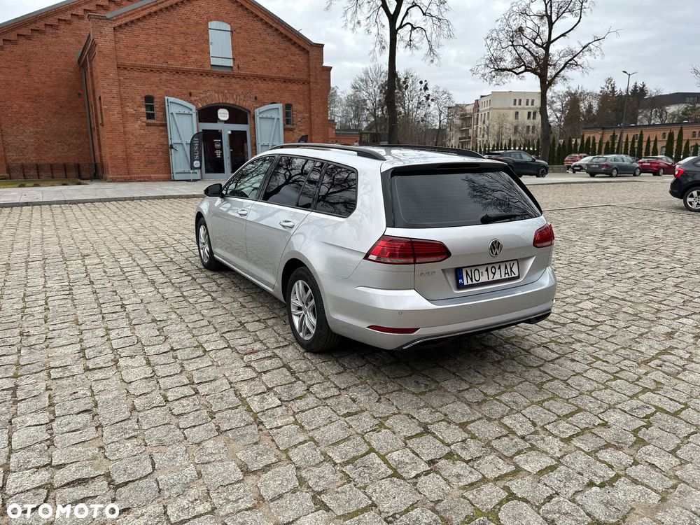 Volkswagen Golf 1.6 TDI BMT Comfortline - 5