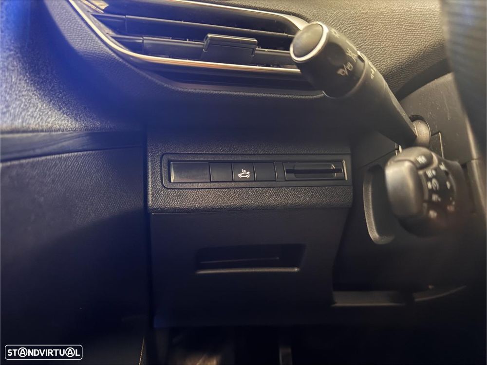 Peugeot 5008 1.5 BlueHDi GT Line - 56