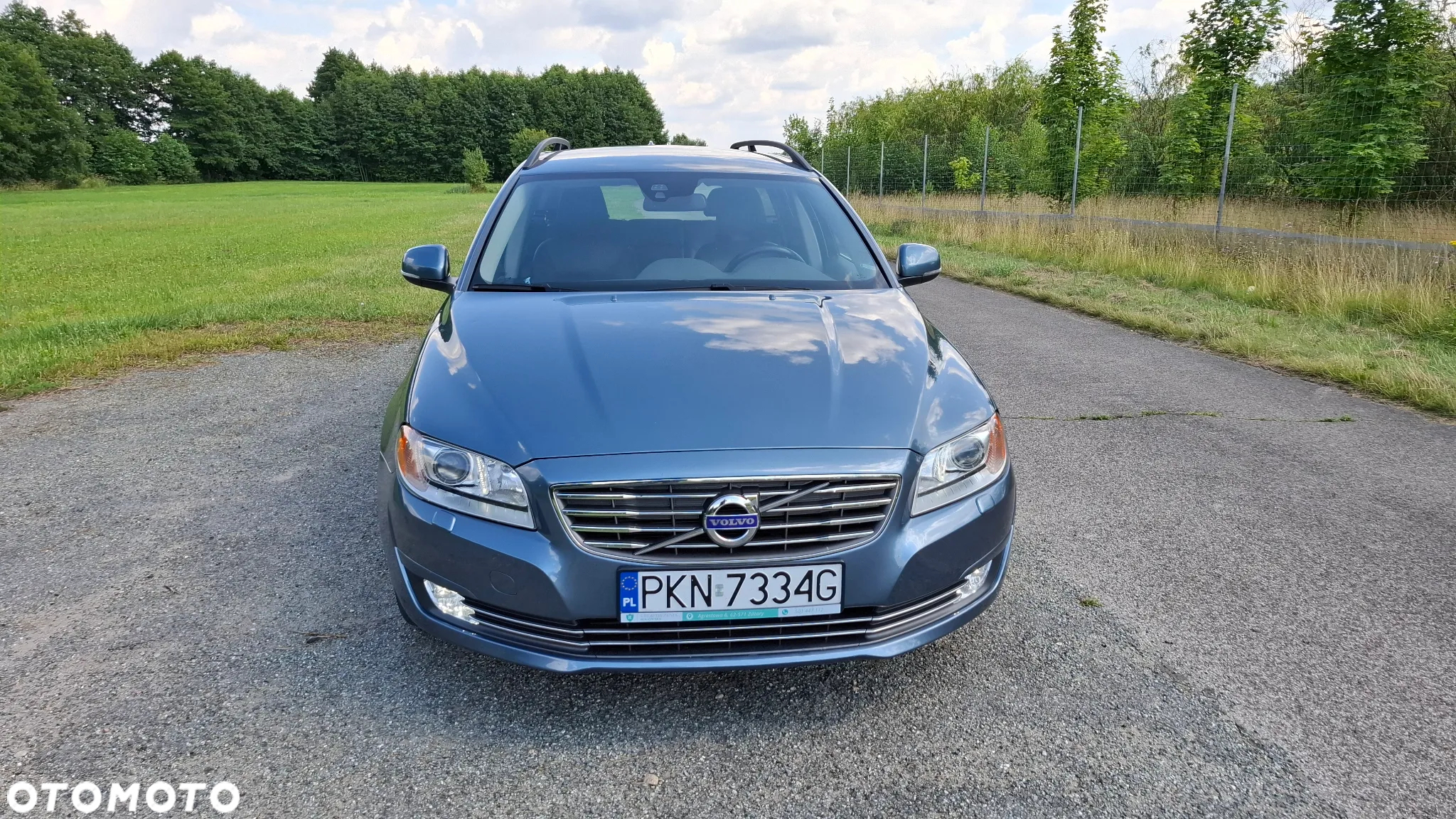 Volvo V70 D3 Momentum - 8