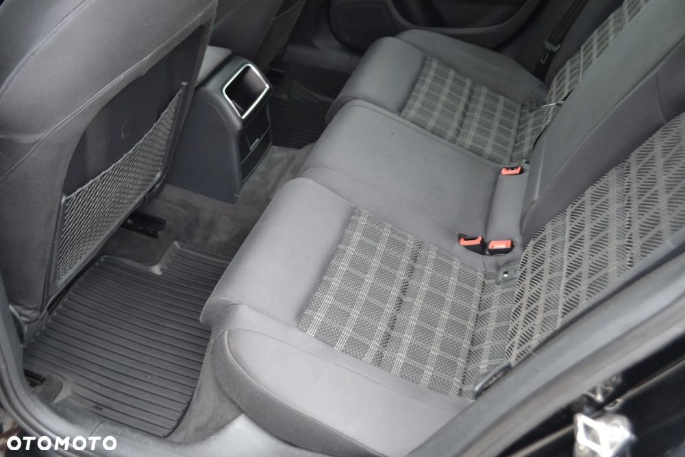 Audi A4 Avant - 23