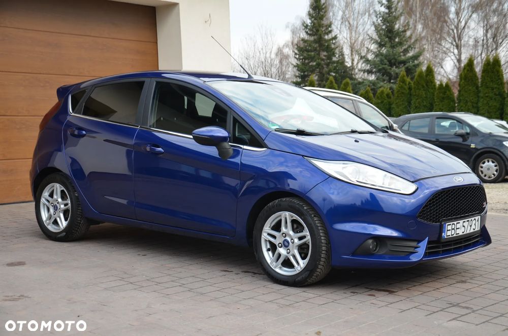 Ford Fiesta 1.0 EcoBoost STart-Stop Titanium - 2