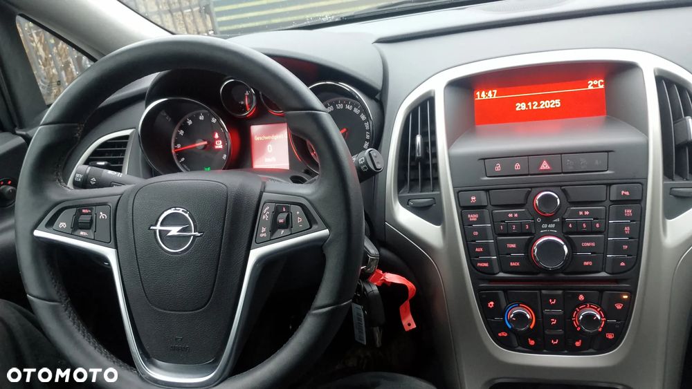 Opel Astra 1.4 Turbo - 9
