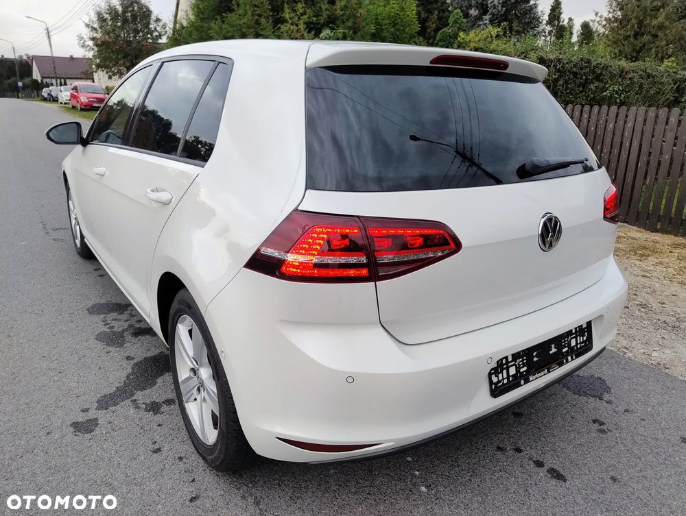 Volkswagen Golf - 29