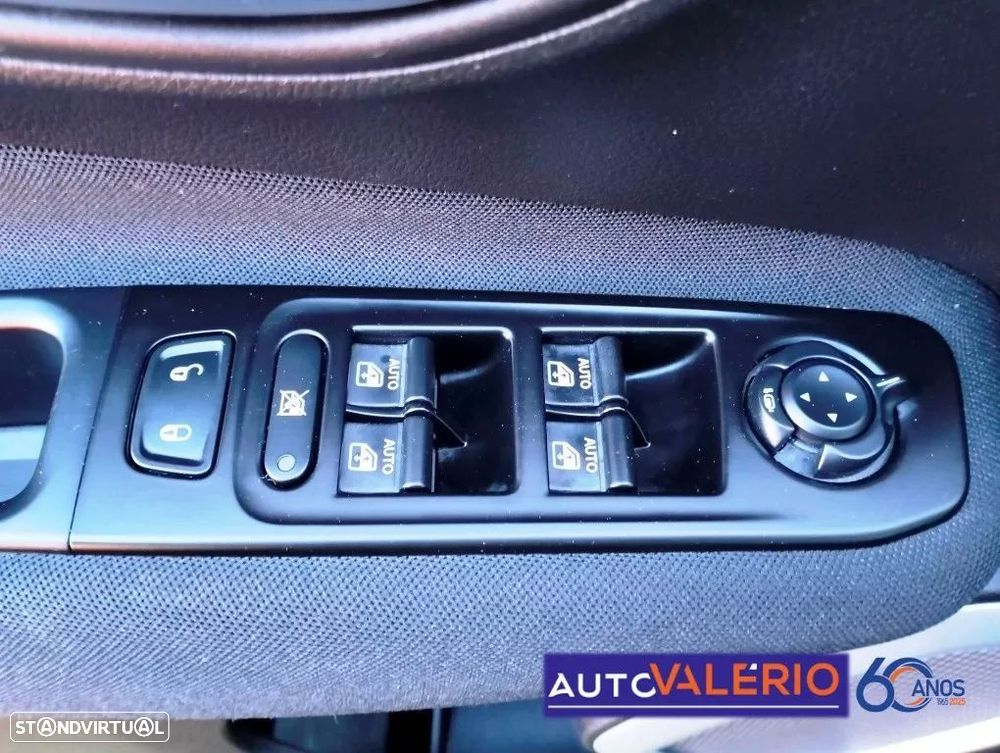 Jeep Renegade 1.0 T Longitude - 14