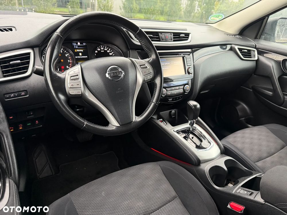 Nissan Qashqai 1.2 DIG-T Xtronic TEKNA+ - 14