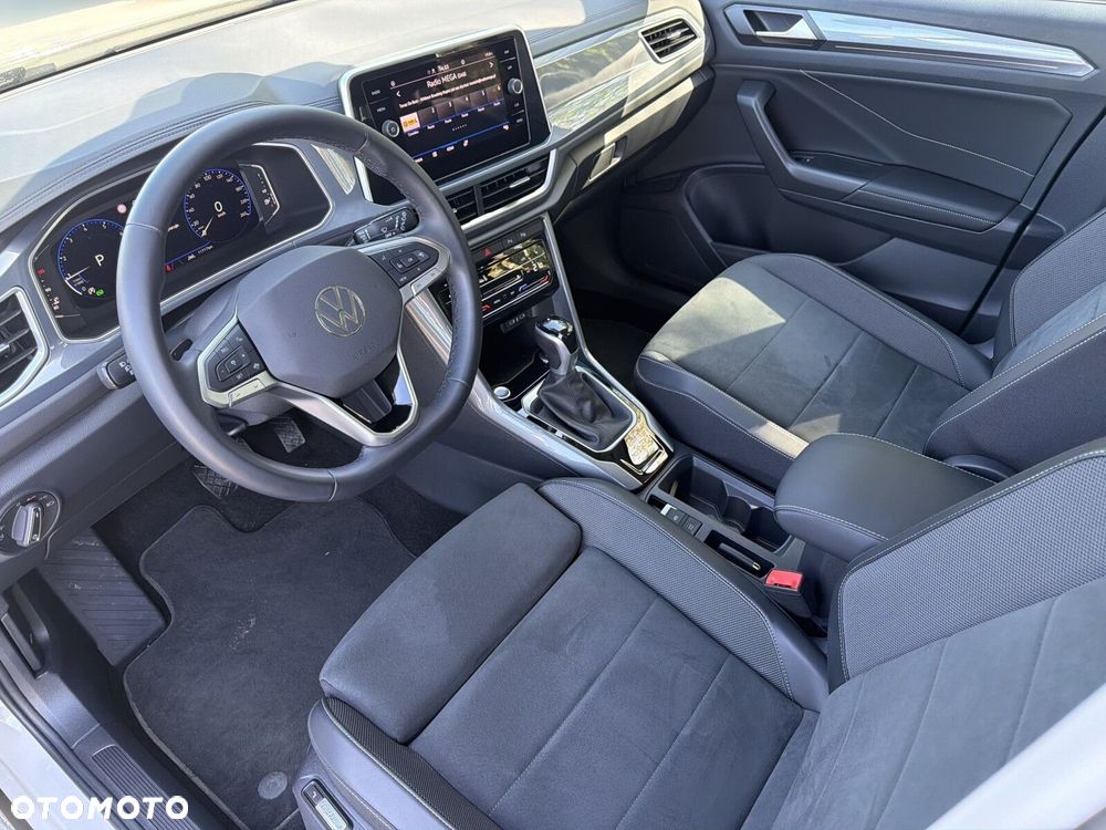 Volkswagen T-Roc 1.5 TSI Style DSG - 11