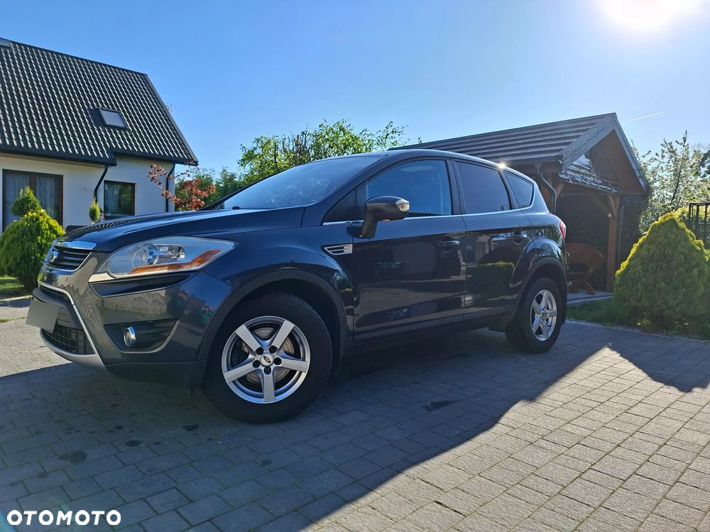 Ford Kuga 2.5 4x4 Titanium - 6