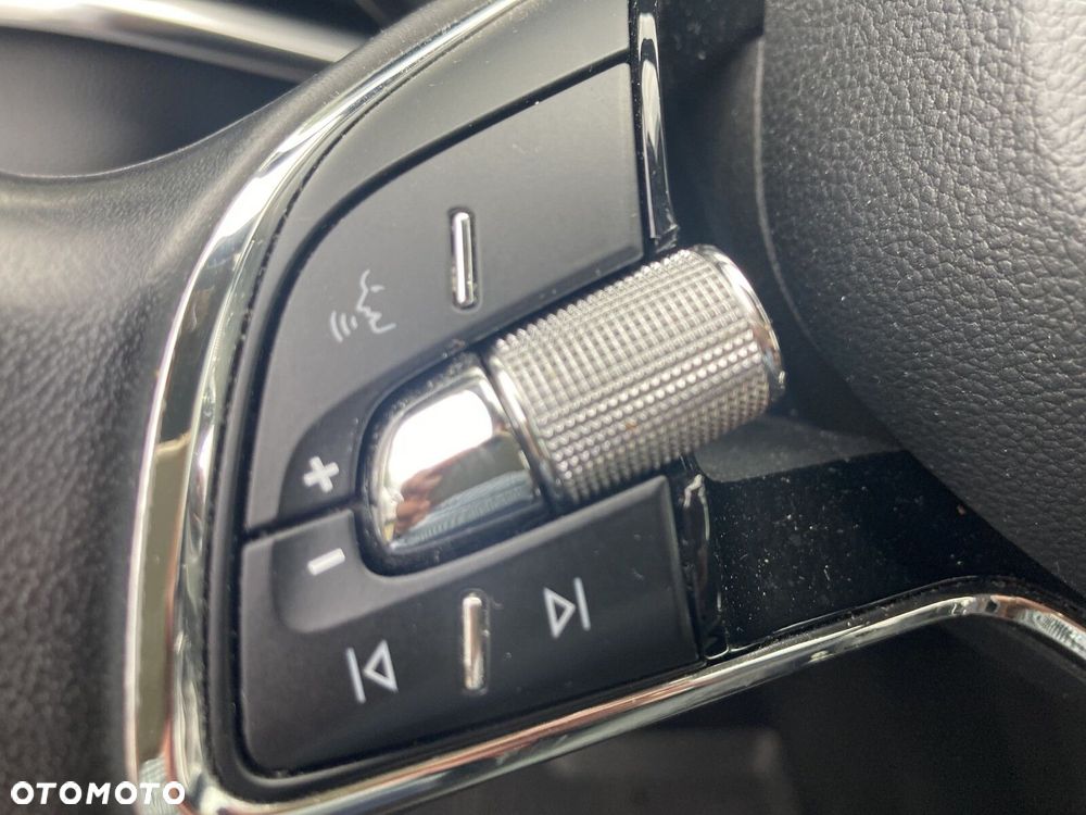 Skoda Karoq 1.5 TSI ACT GPF 4x2 Style DSG - 12