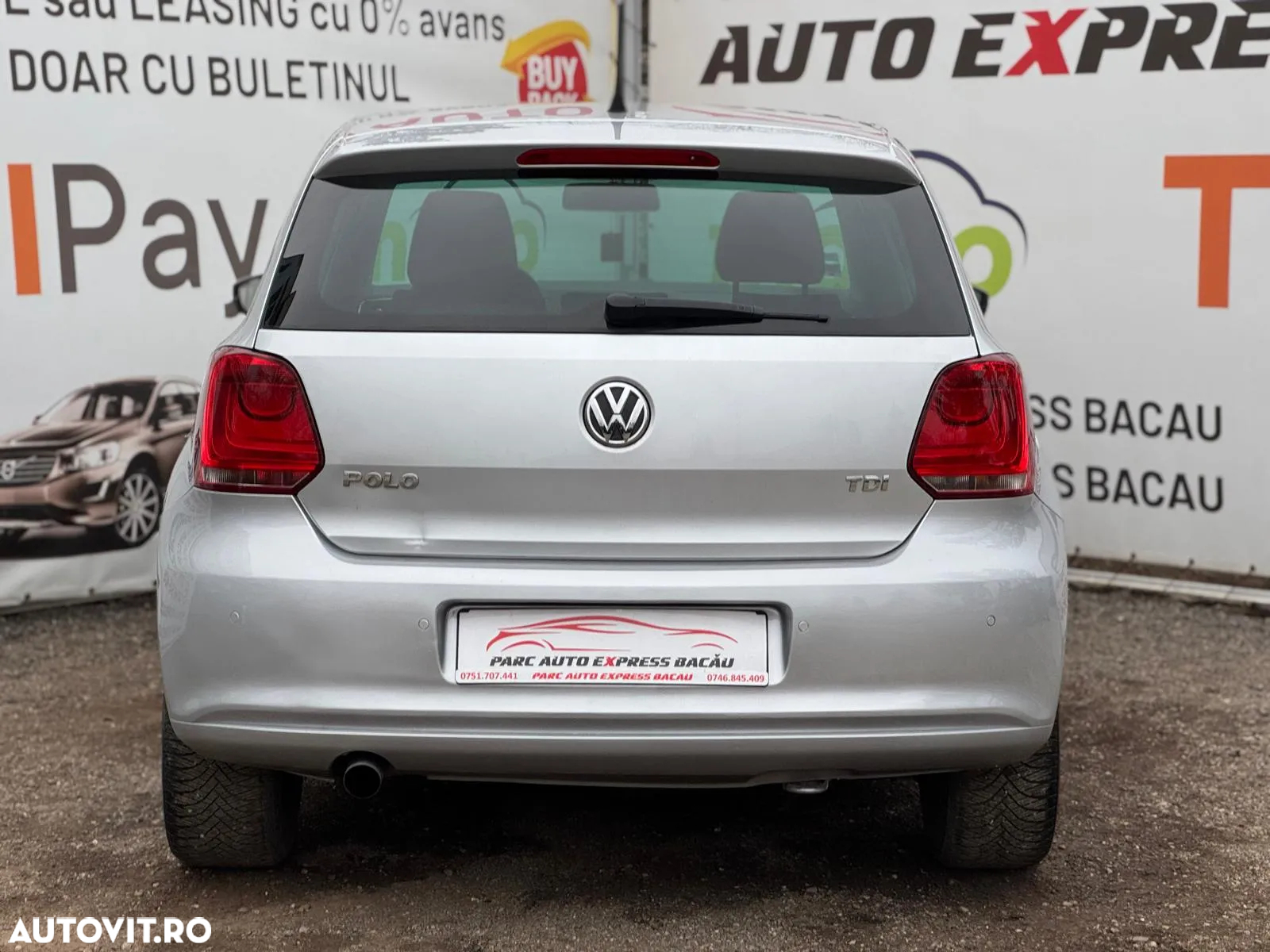 Volkswagen Polo 1.6 TDI DSG Comfortline - 17