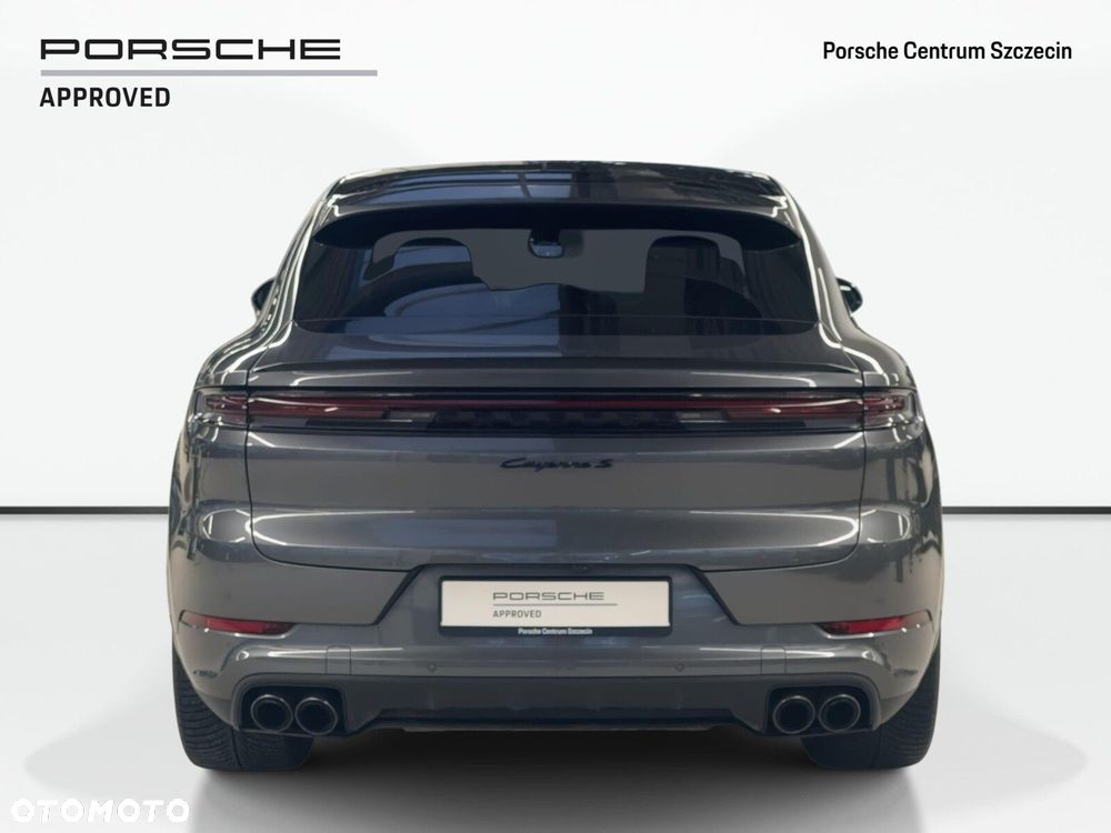 Porsche Cayenne - 4