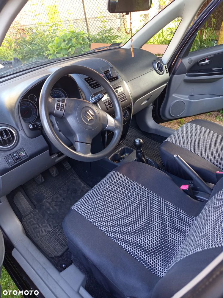Suzuki SX4 1.6 Comfort 4WD - 16