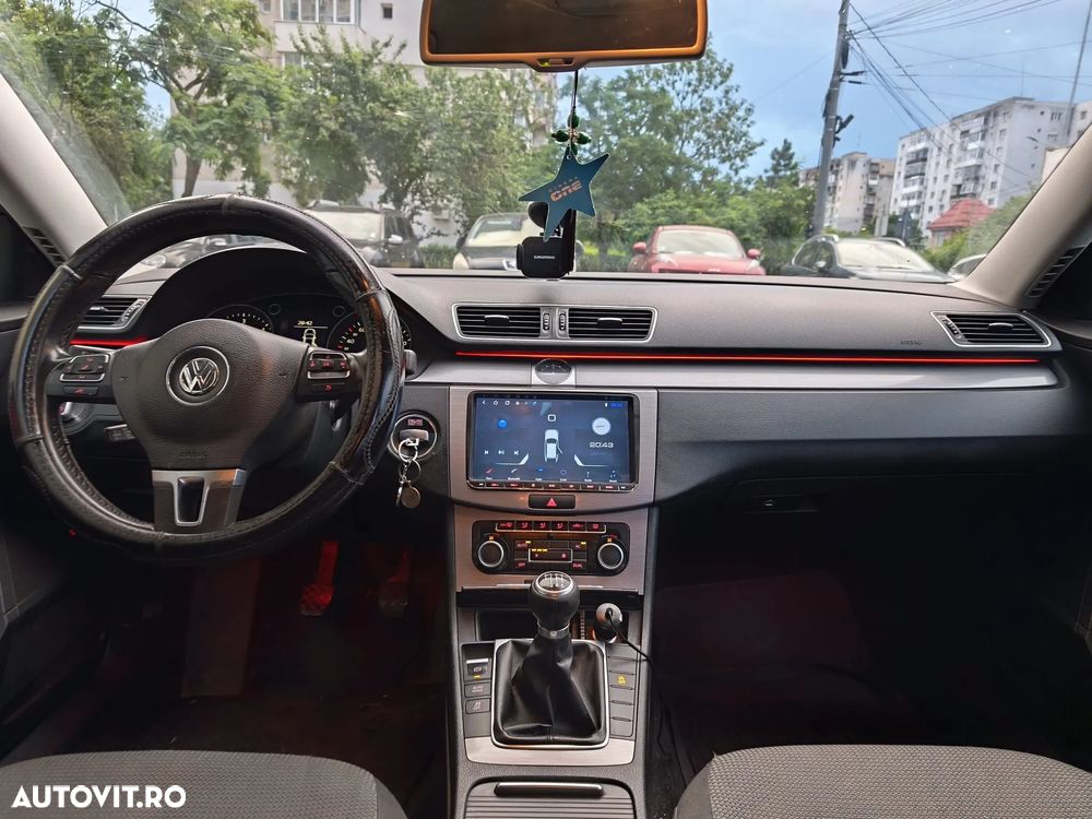VOLKSWAGEN Passat 2011 — imagine 15