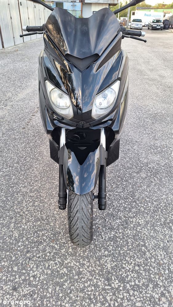 Yamaha X-max - 17