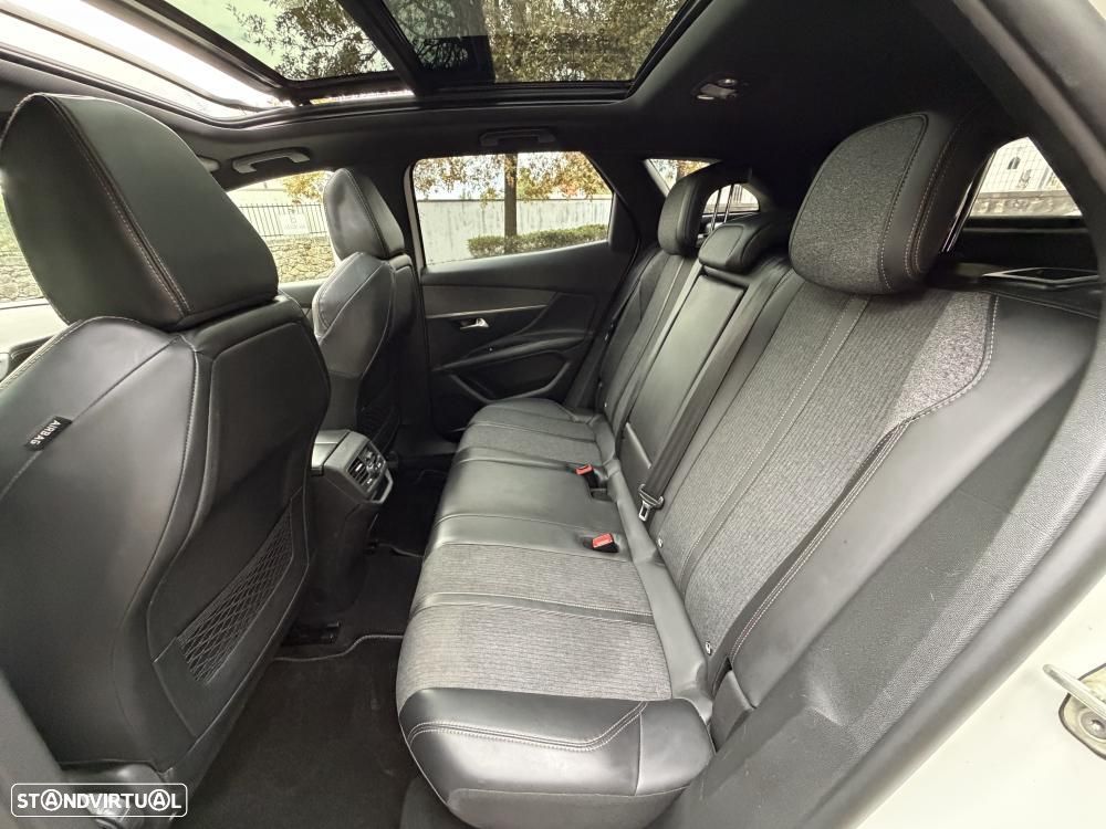 Peugeot 3008 1.6 BlueHDi GT Line Grip Control EAT6 - 27