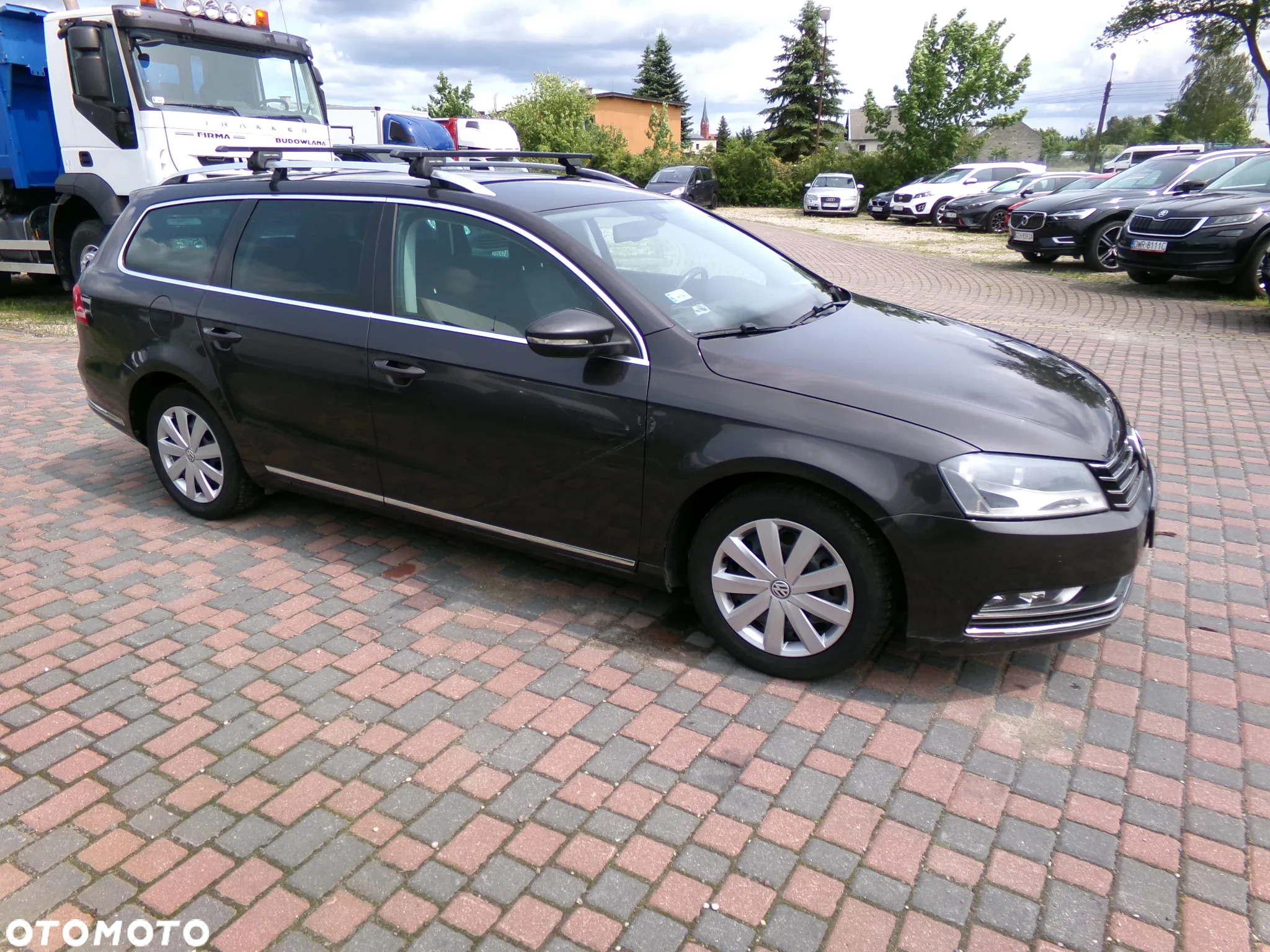 Volkswagen Passat 2.0 TDI Comfortline - 6