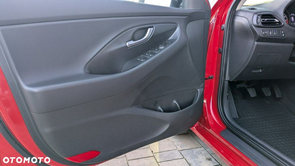 Hyundai i30 1.0 T-GDI Smart - 10