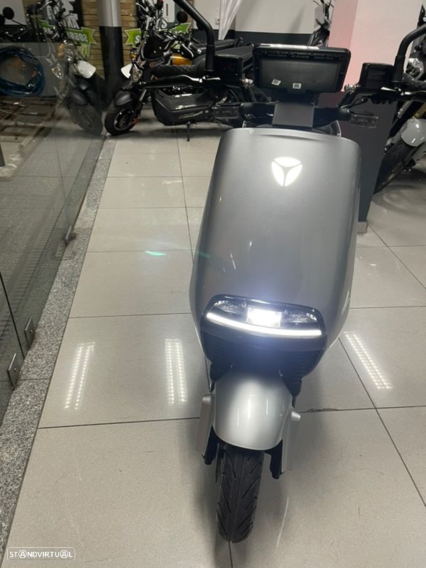 Yadea G5S 125 - 2
