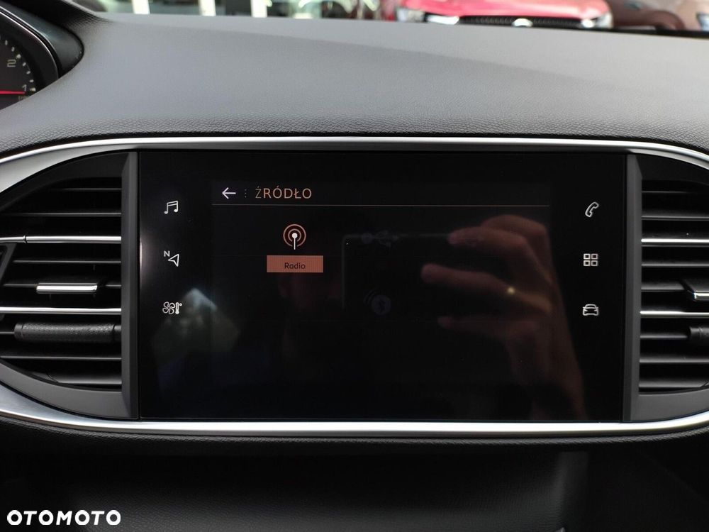 Peugeot 308 - 18