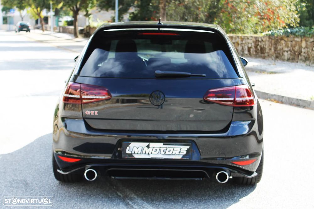VW Golf GTI Clubsport DSG - 12