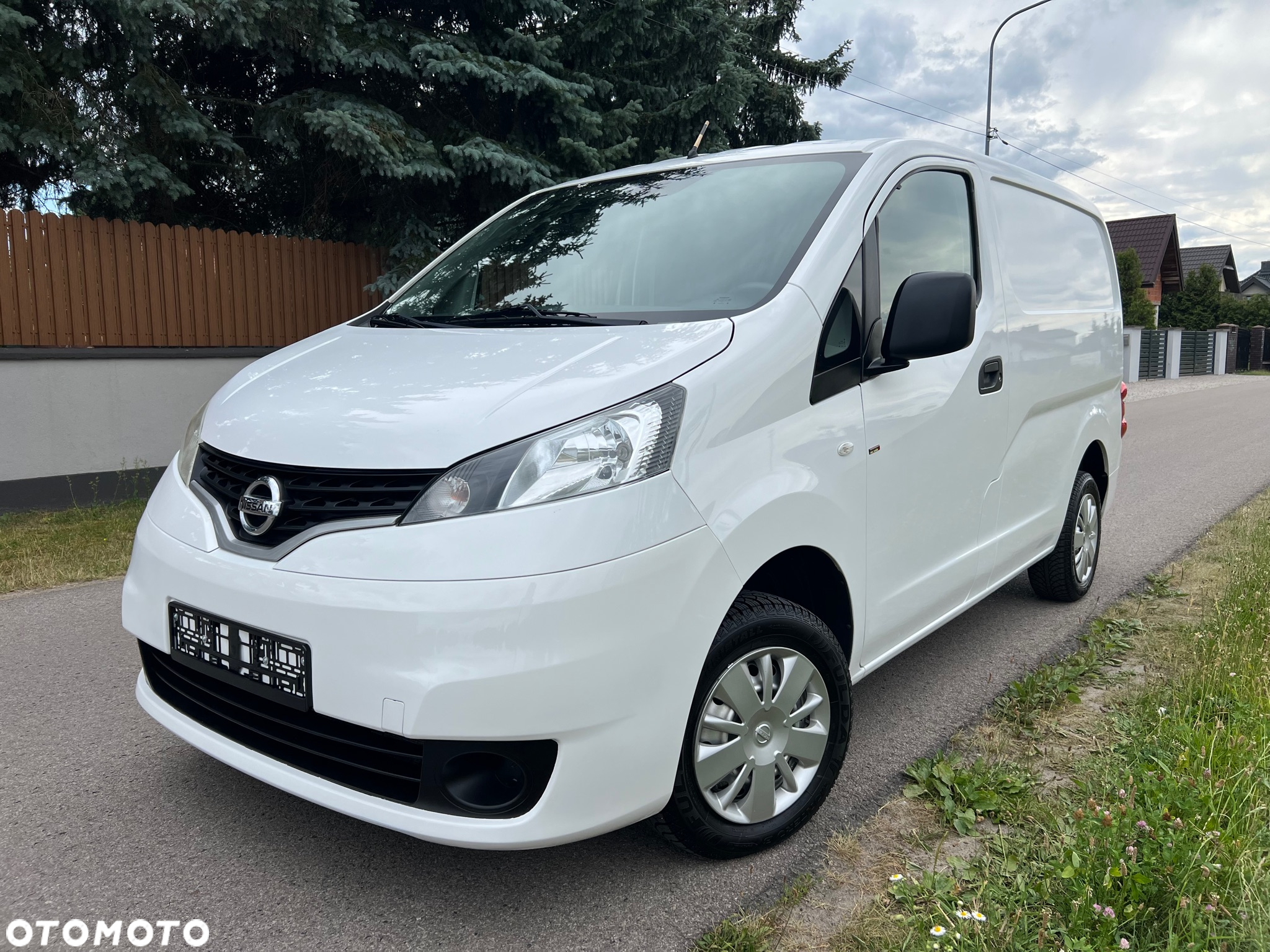 Nissan NV200 - 10