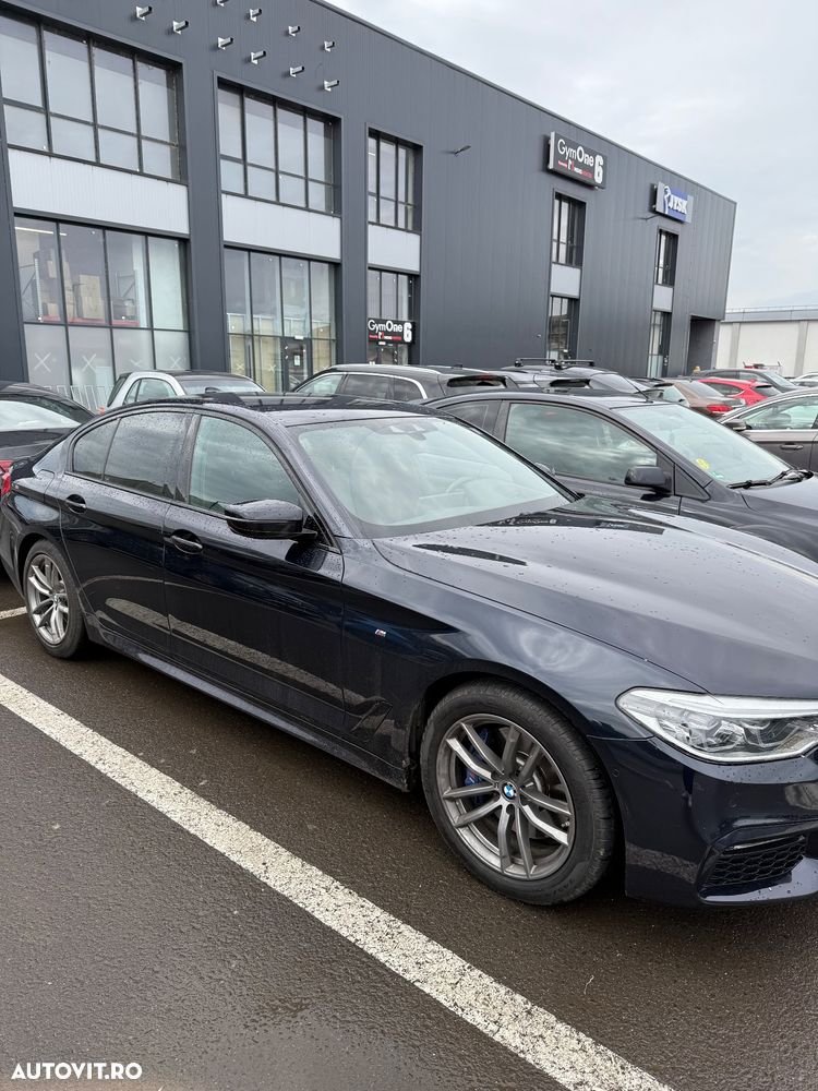 BMW Seria 5 530i AT - 2