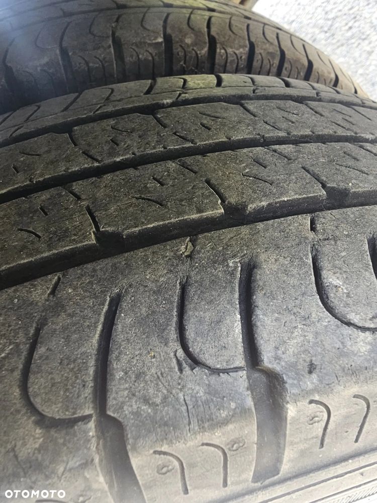 Renault Maxity 120.35 - 14