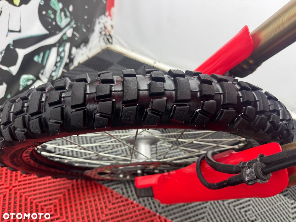 Honda CRF - 8