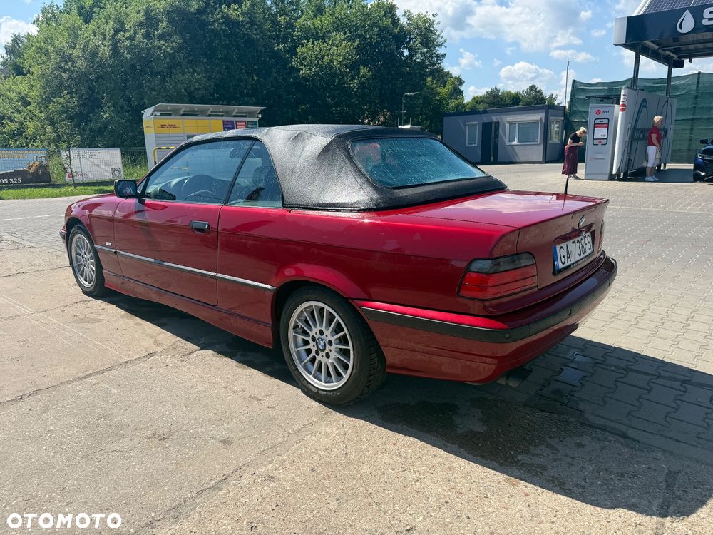 BMW Seria 3 - 11