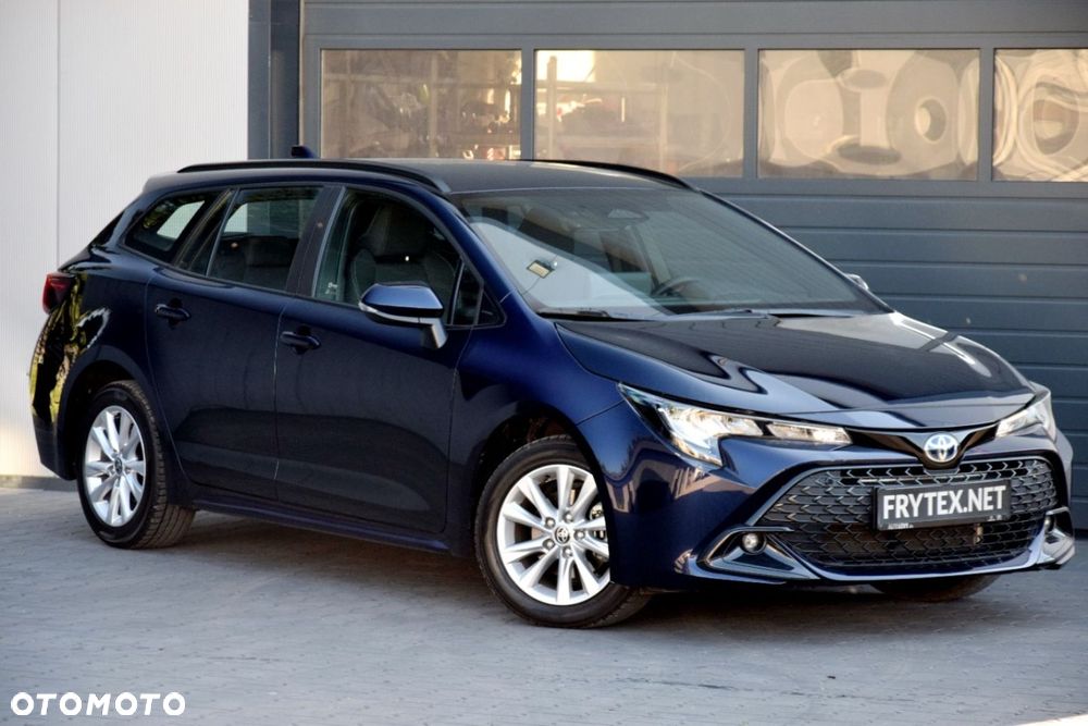 Toyota Corolla - 1