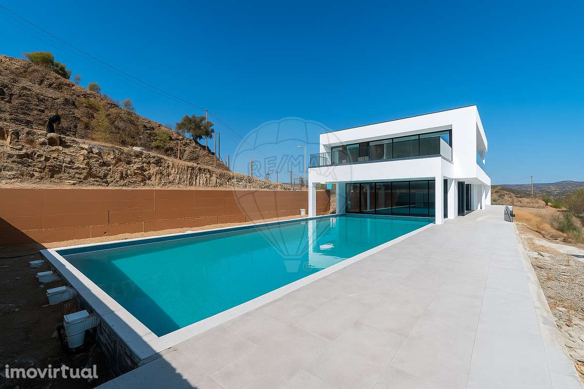 Moradia T4 para venda - Grande imagem: 2/49