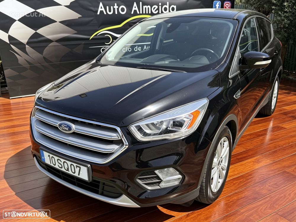 Ford Kuga 1.5 TDCi Titanium - 2