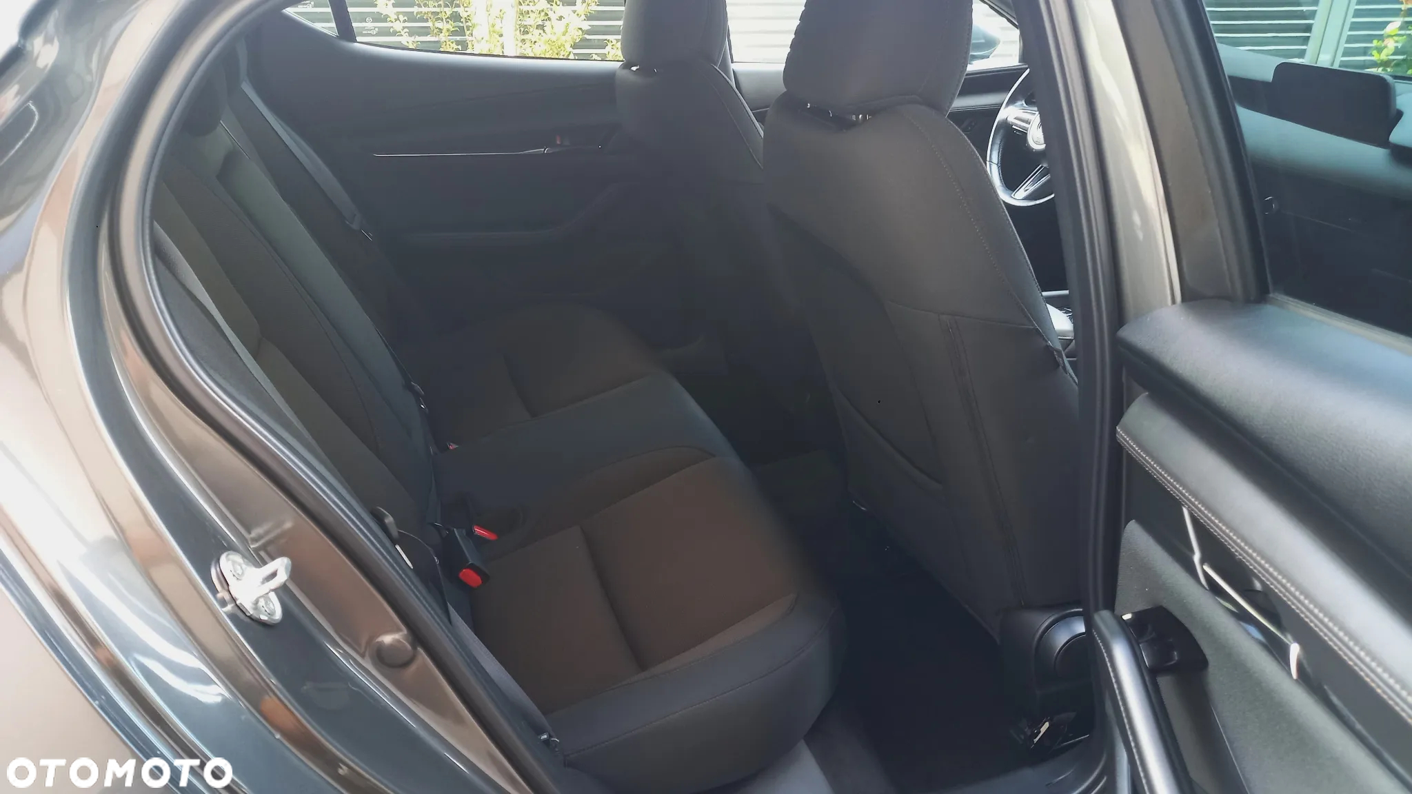 Mazda 3 e-SKYACTIV-X 186 M HYBRID HOMURA - 11