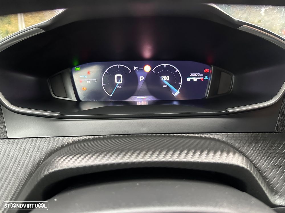 Peugeot 2008 1.2 PureTech Allure Pack EAT8 - 11