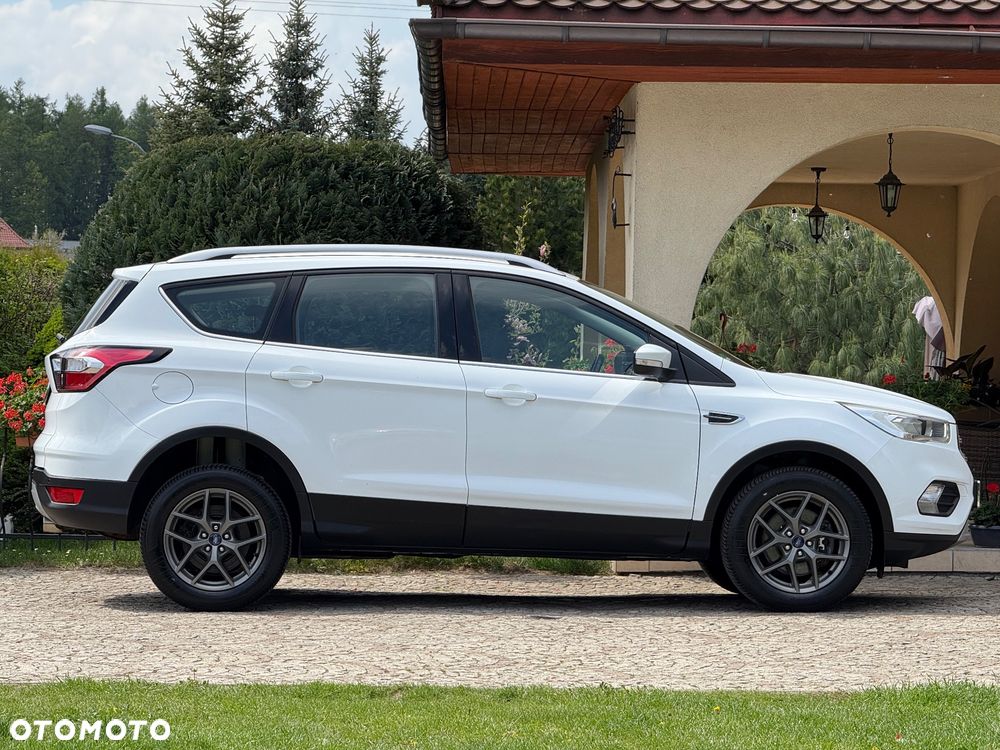 Ford Kuga 2.0 TDCi 4x4 Titanium - 12