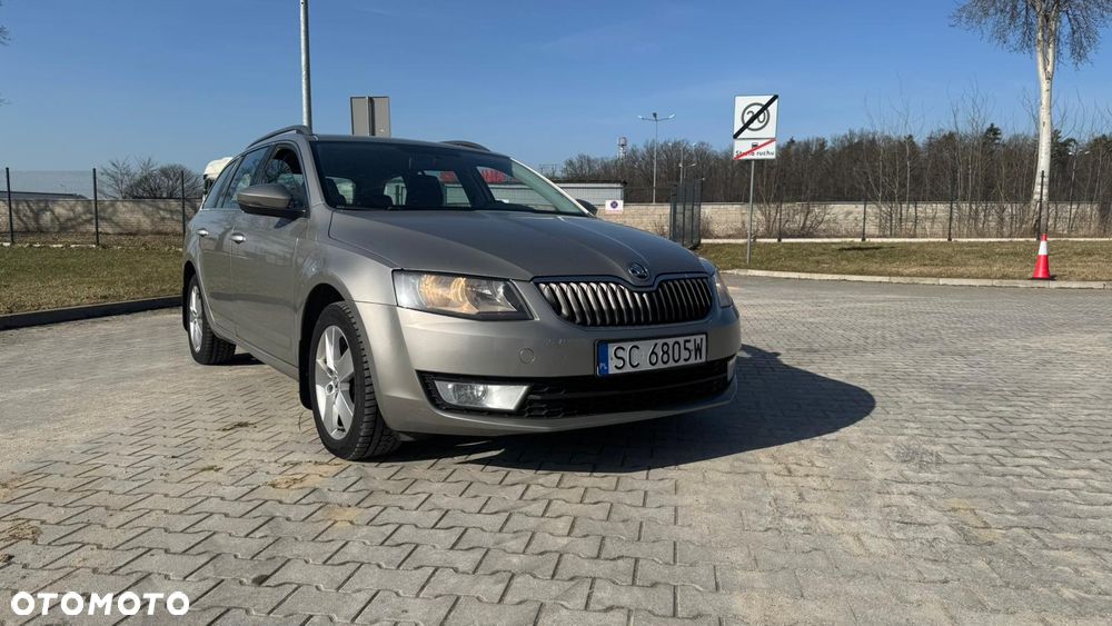 Skoda Octavia 2.0 TDI Style - 3