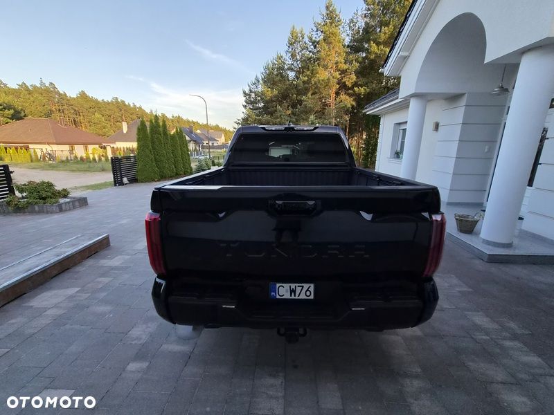 Toyota Tundra - 8