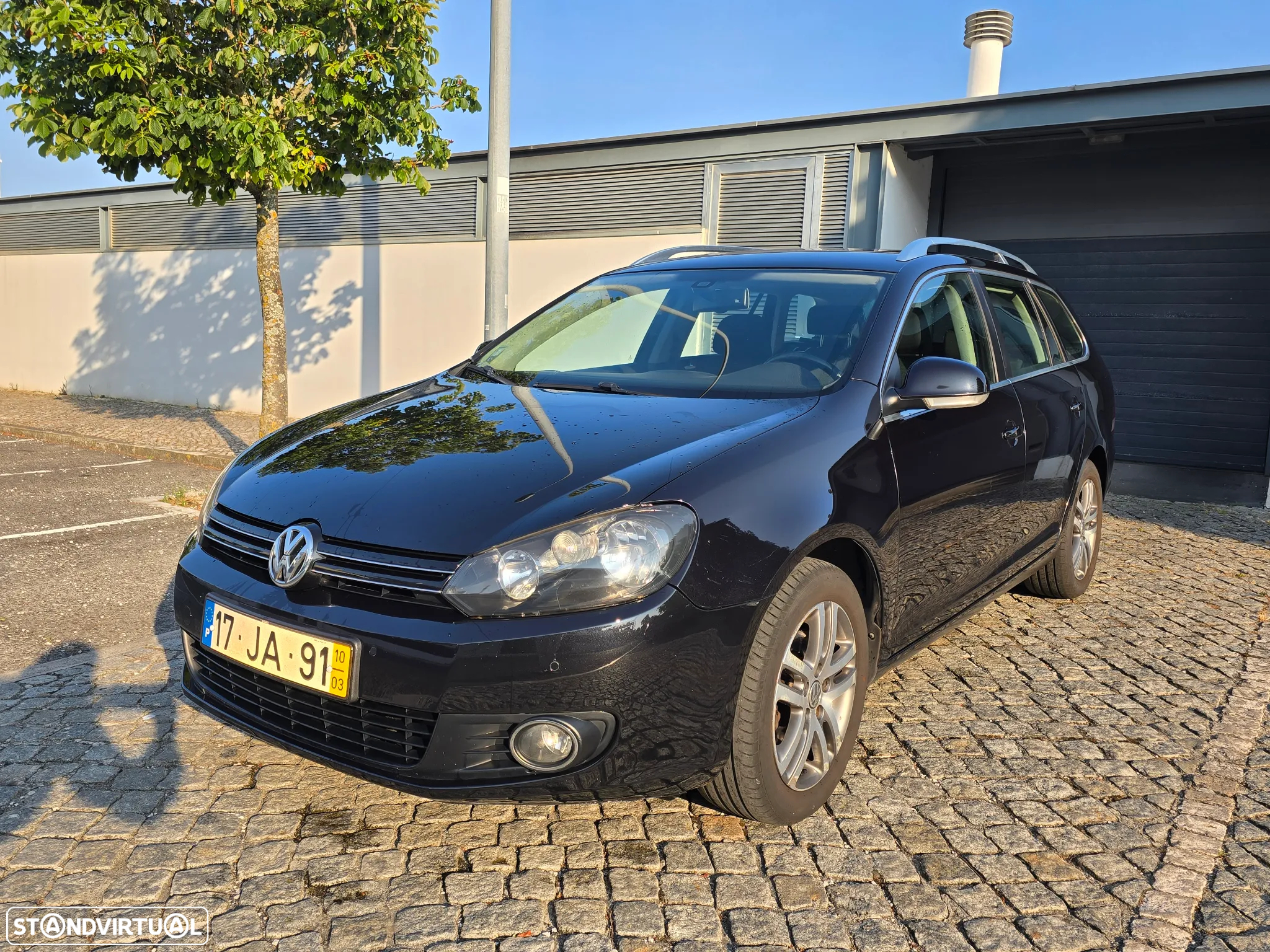 VW Golf Variant 1.6 TDi Confortline - 3